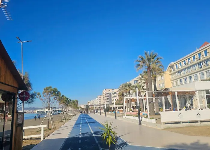 Apartman Bral One Bedroom - Near The