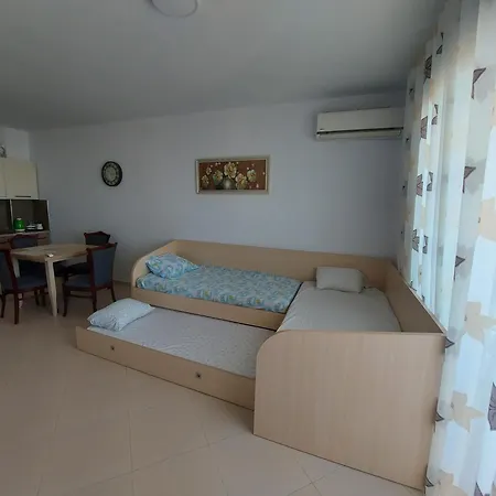 Apartment Bral One Bedroom - Near The Durres