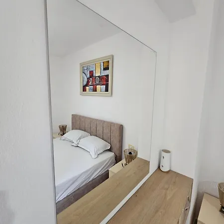 Apartment Bral One Bedroom - Near The *