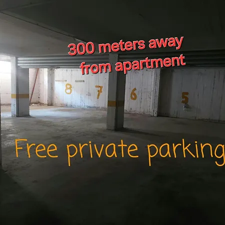 Apartment Bral One Bedroom - Near The *