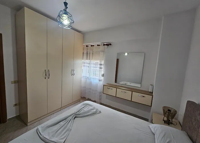 Bral One Bedroom - Near The Apartmán Durrës